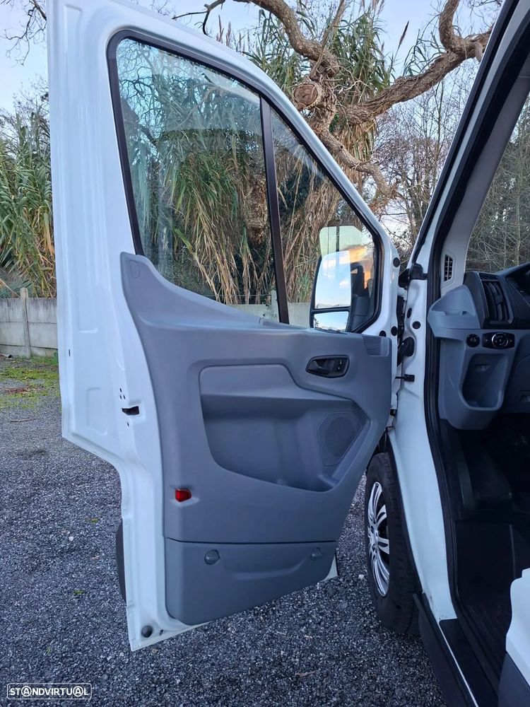 Ford Transit L2H2 com IVA de  2018 - 4