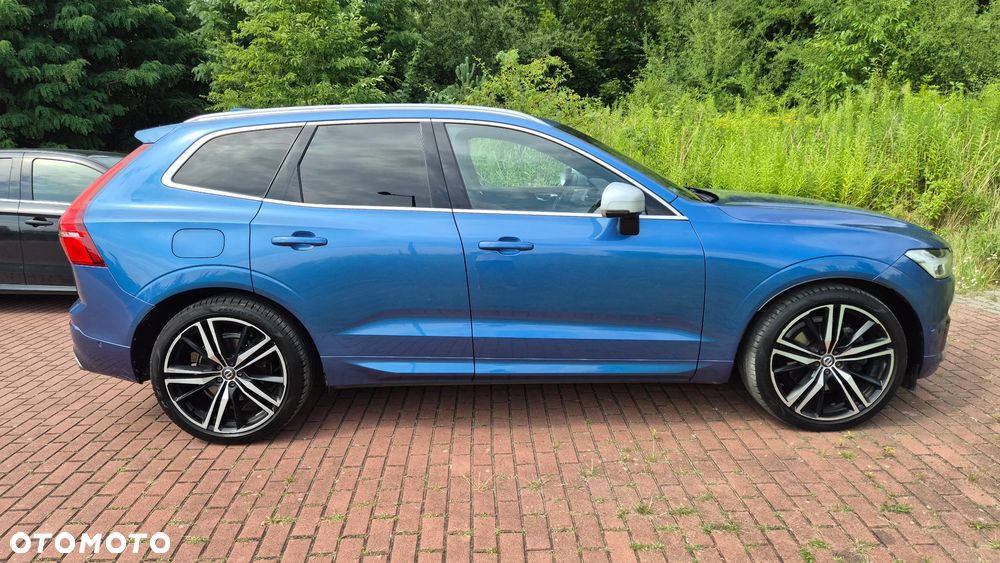 Volvo XC 60 T5 AWD R-Design - 6