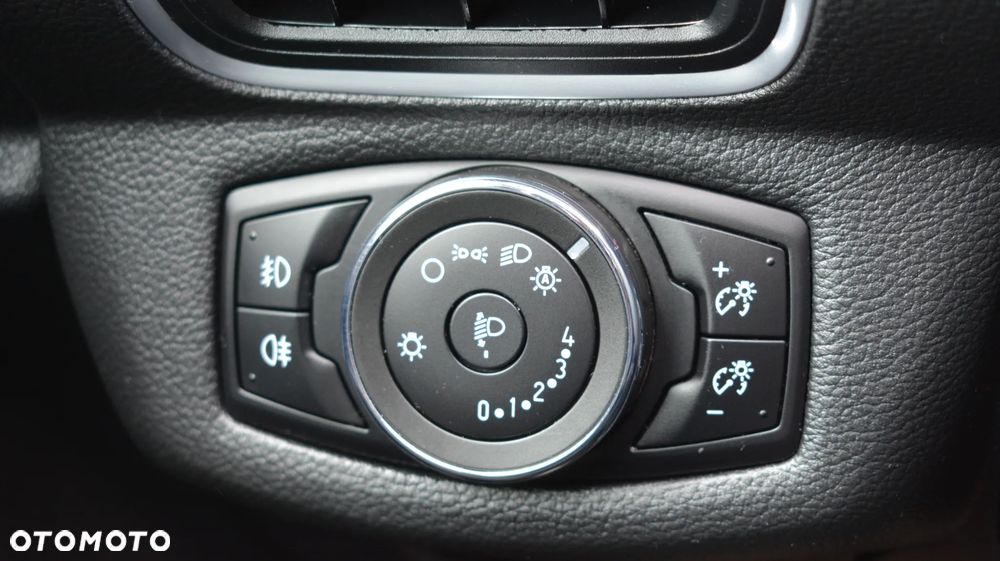 Ford B-MAX - 36