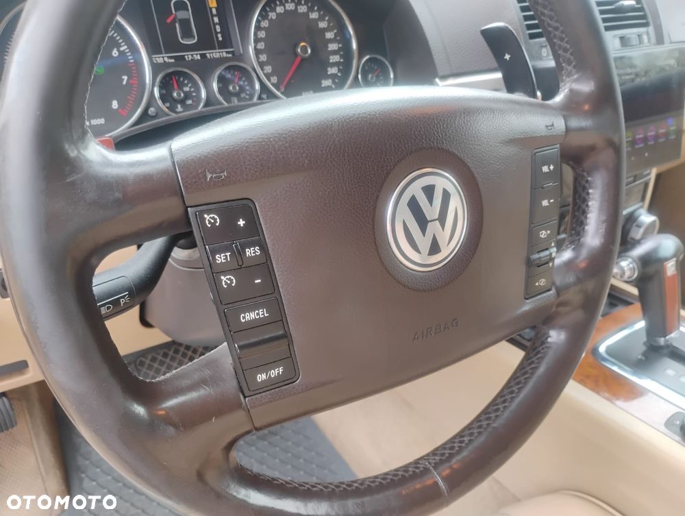 Volkswagen Touareg 3.2 V6 Automatik - 20