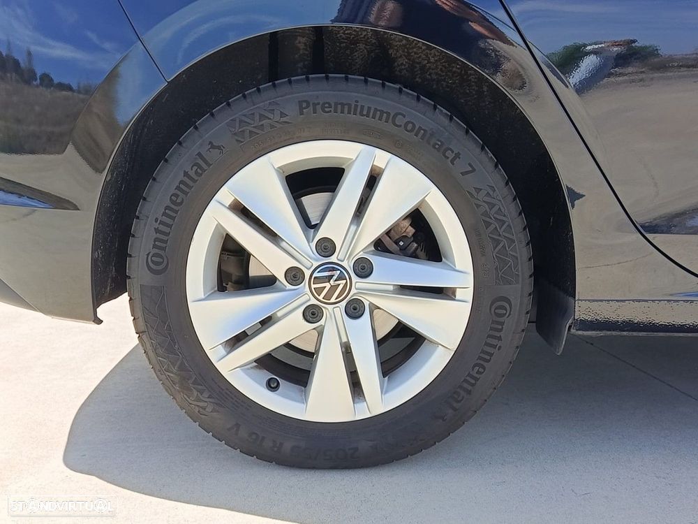 VW Golf 2.0 TDI Style - 11