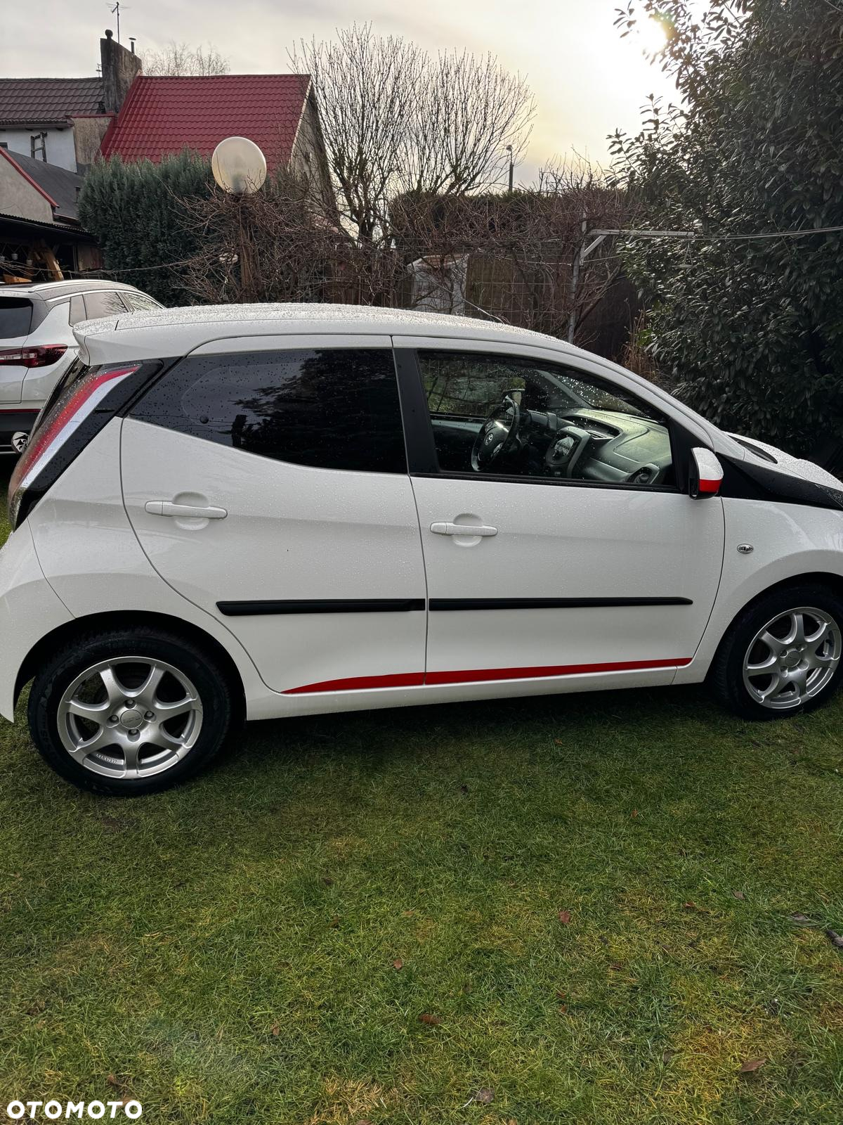 Toyota Aygo 1.0 VVT-i Sprint EU6 - 4
