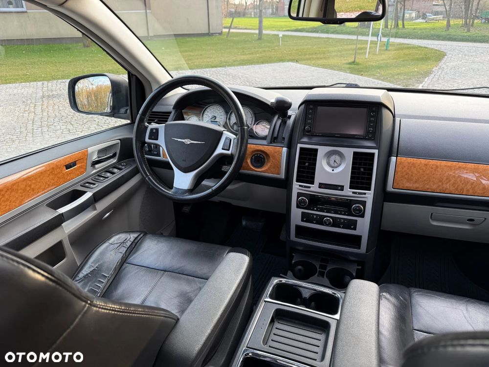 Chrysler Grand Voyager 2.8 CRD Limited - 15