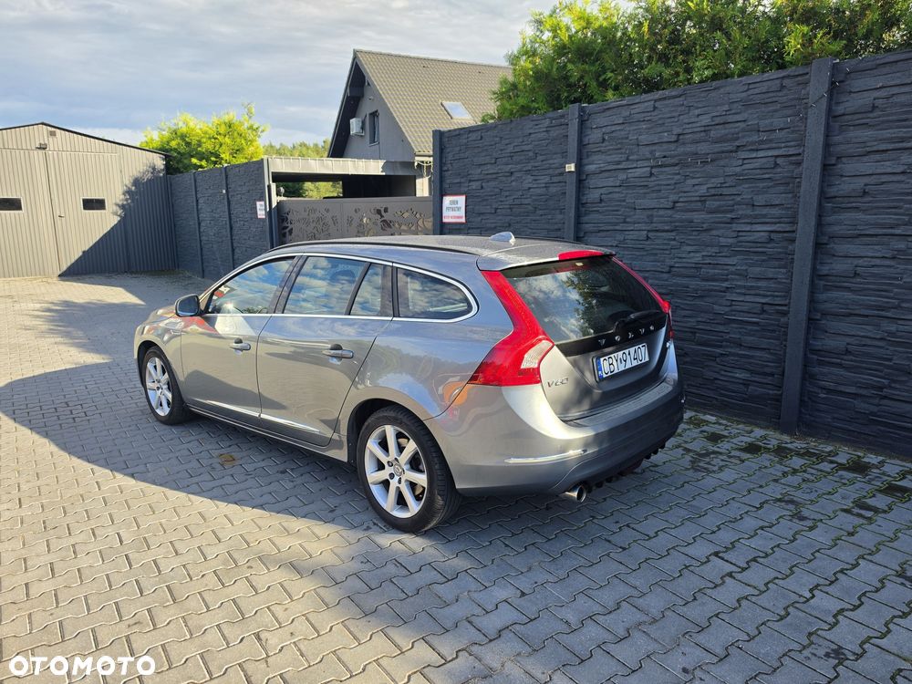 Volvo V60 - 2