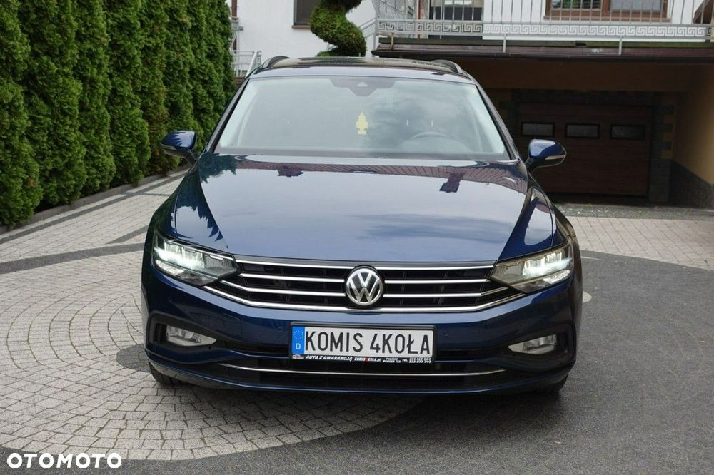 Volkswagen Passat - 10