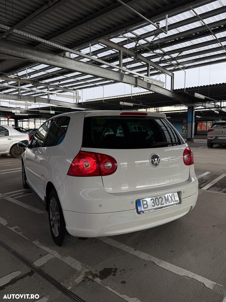 Volkswagen Golf 1.6 Trendline - 6