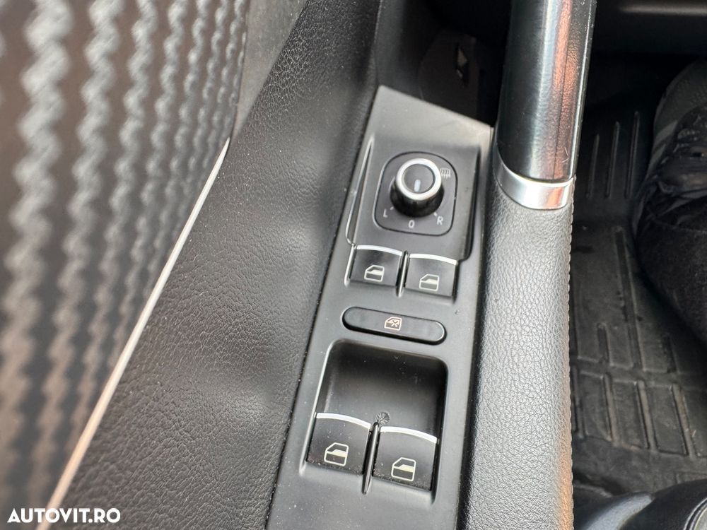 Volkswagen Passat 2.0 TDI DPF Blue TDI DSG Highline - 20