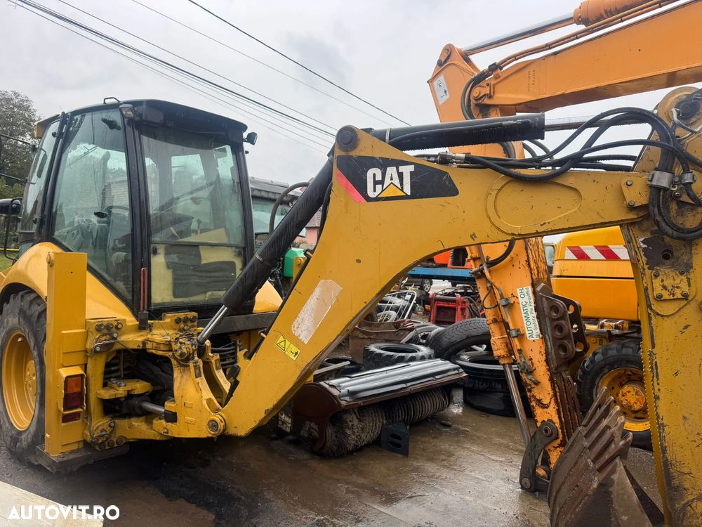 Caterpillar CAT 422 E Buldoexcavator - 2