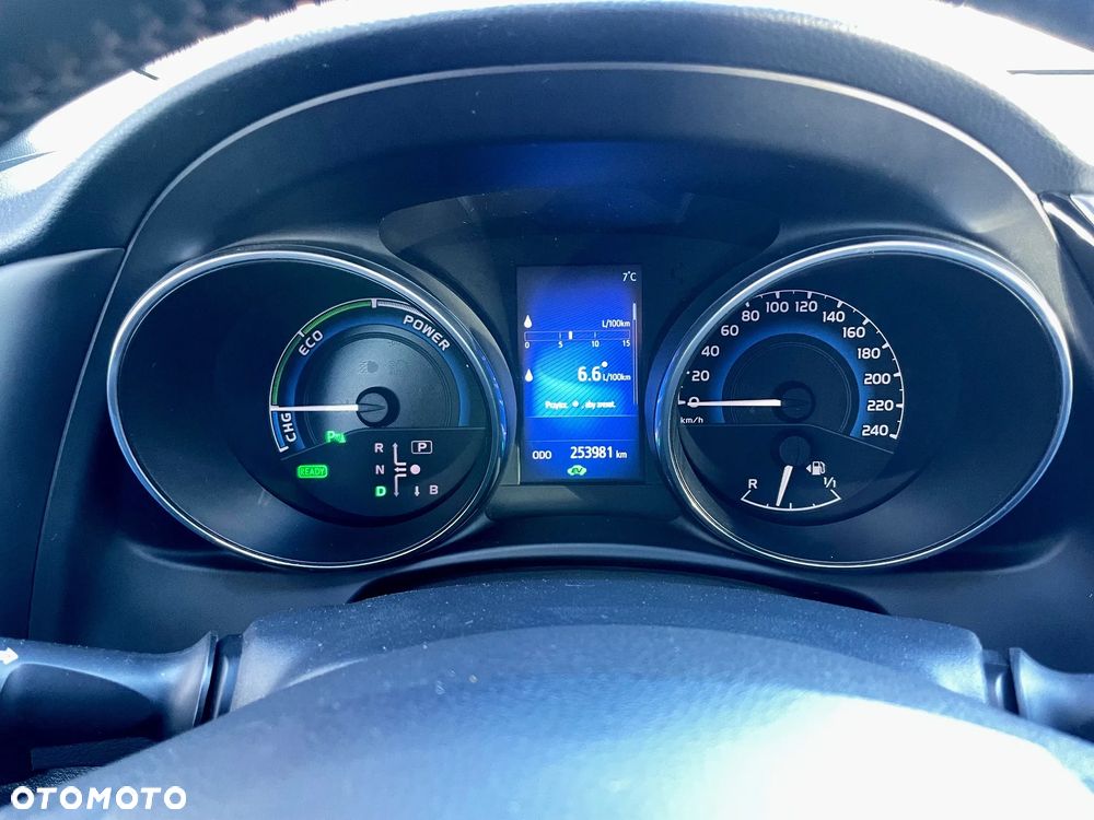 Toyota Auris - 3