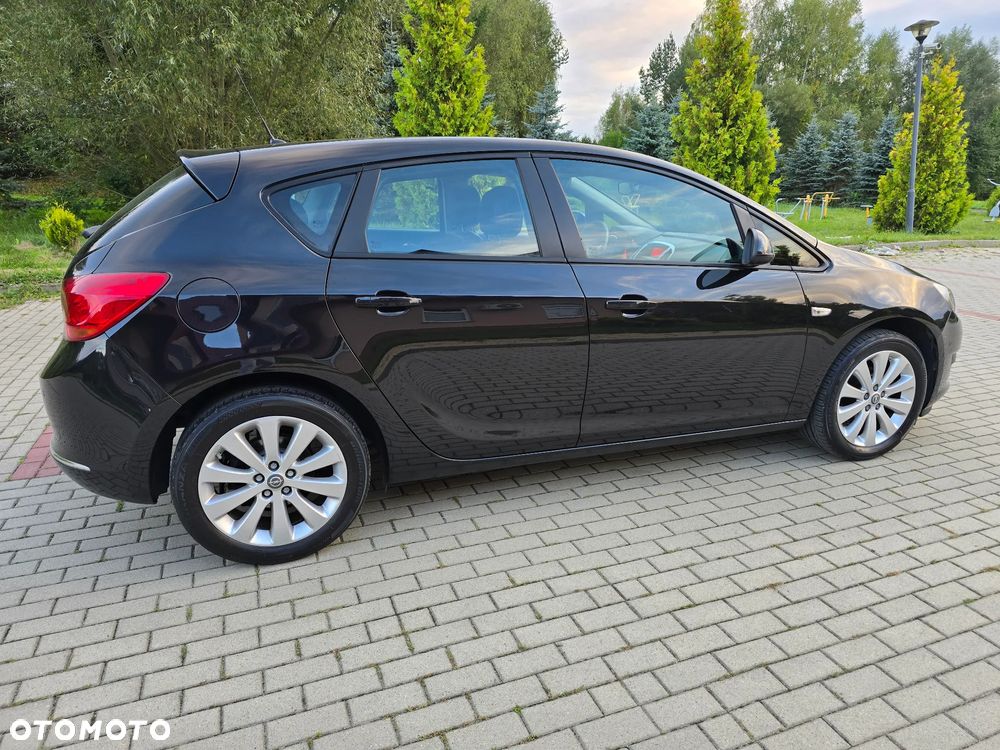 Opel Astra 1.4 Turbo Edition - 15