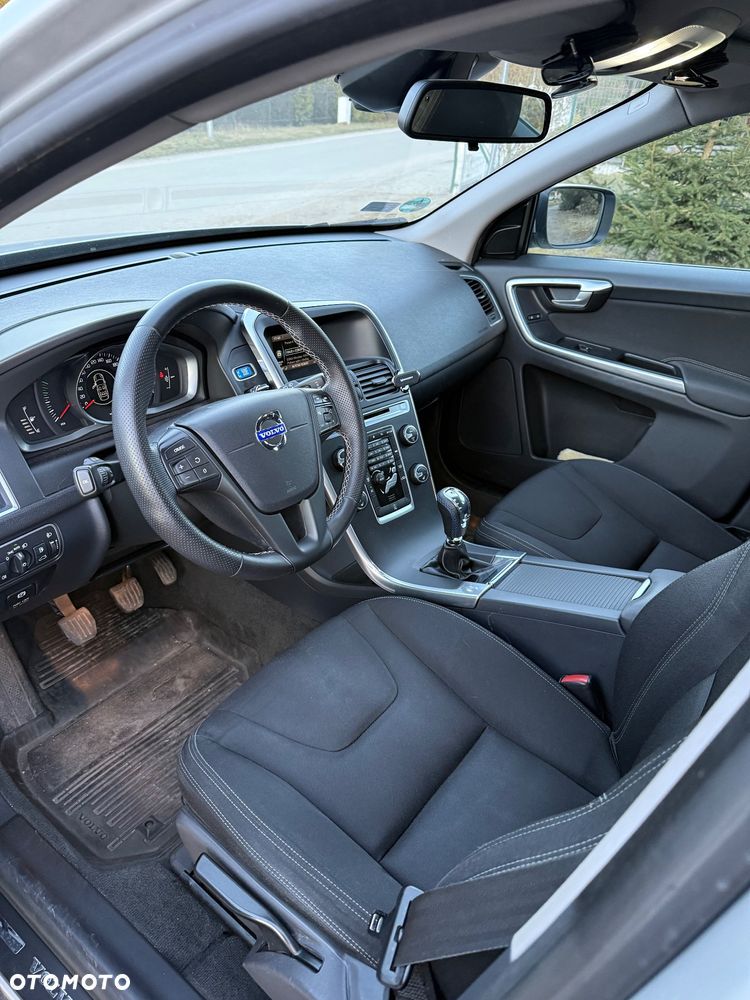 Volvo XC 60 - 10