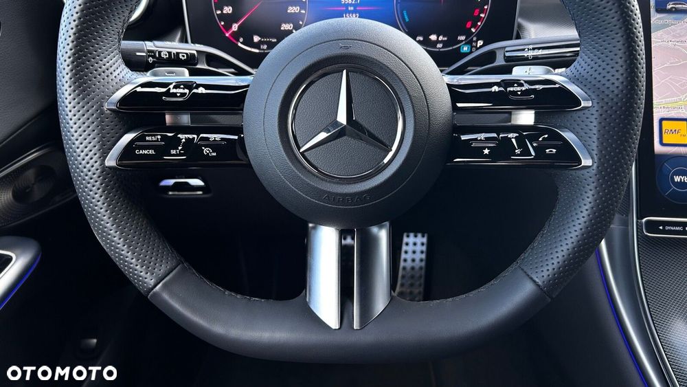 Mercedes-Benz GLC 300 de 4-Matic AMG Line - 17