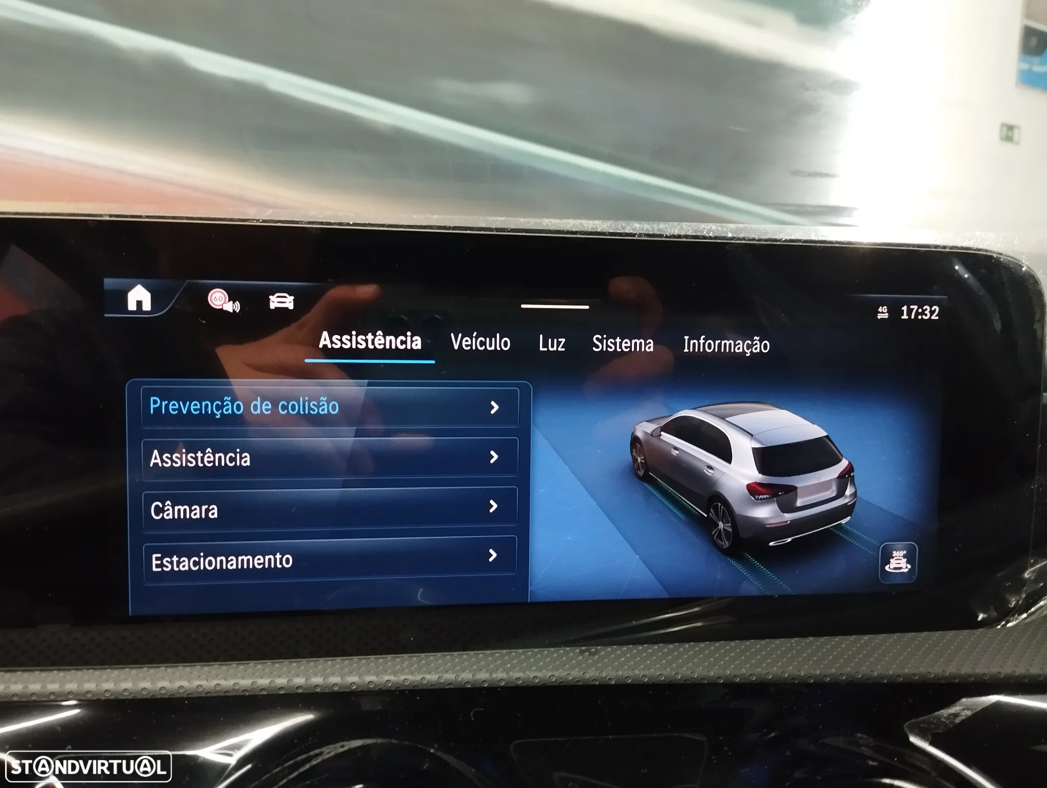 Mercedes-Benz A 180 d 8G-DCT AMG Line - 35