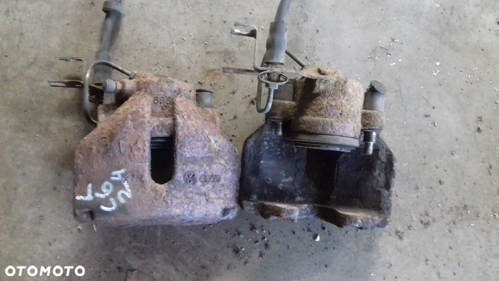 zacisk przód przedni lewy prawy A6 C6 2.4 - 1