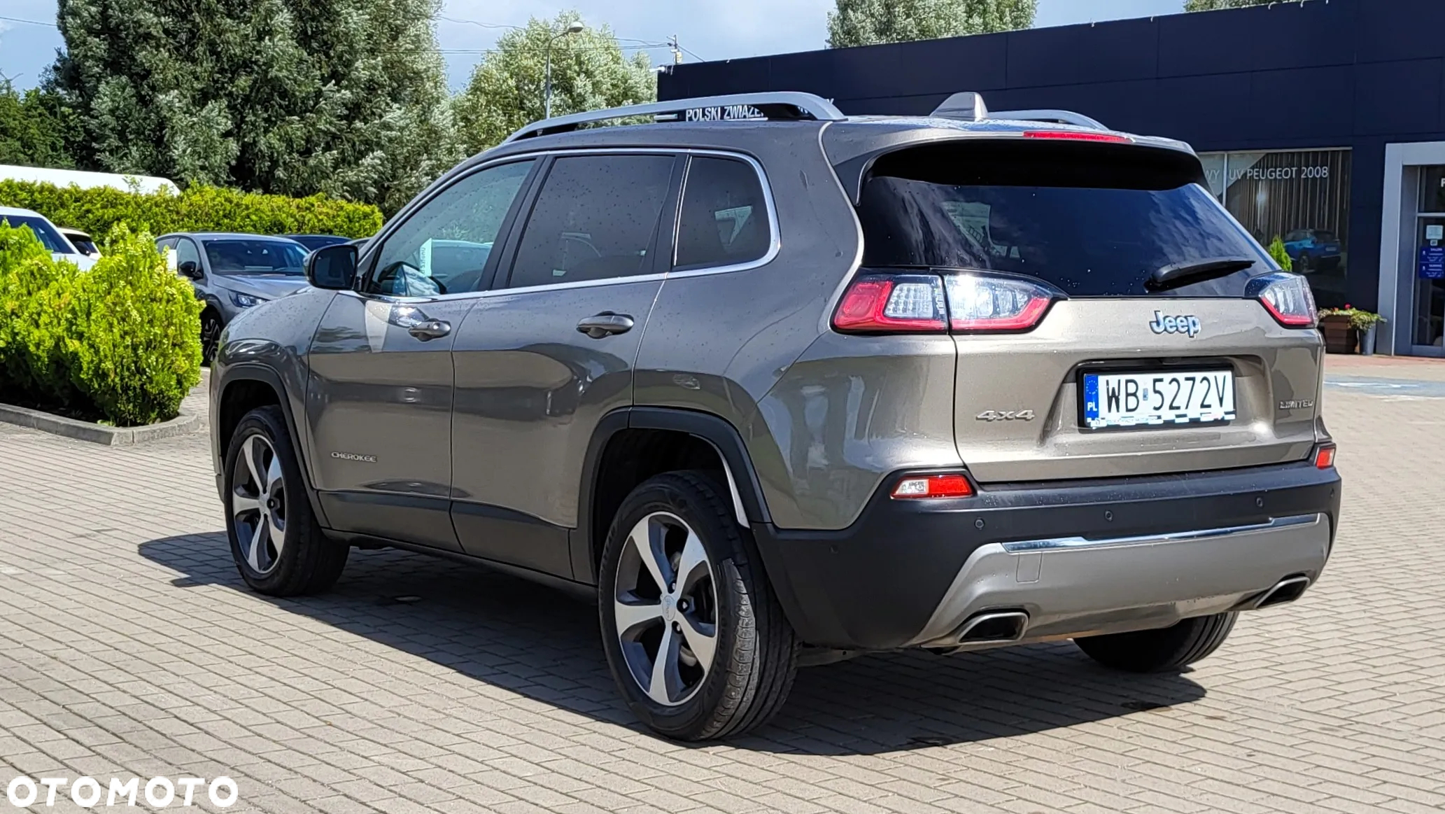 Jeep Cherokee 2.0 GME Active Drive I Limited - 27
