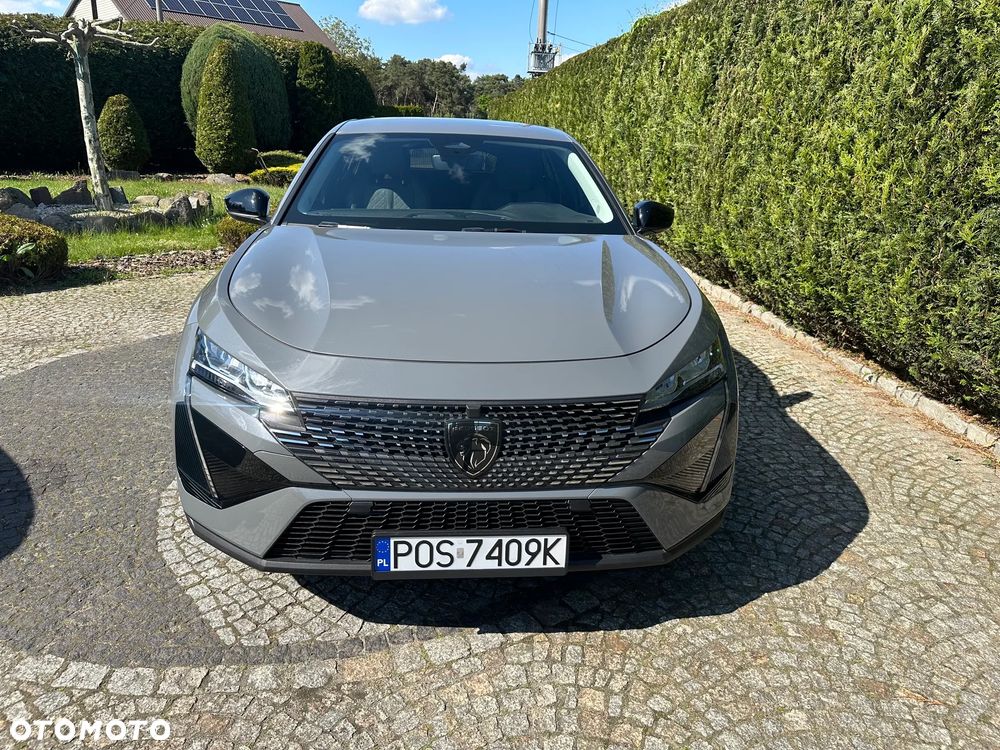 Peugeot 408 1.6 Plug-In Hybrid 180 Allure Pack EAT8 - 3