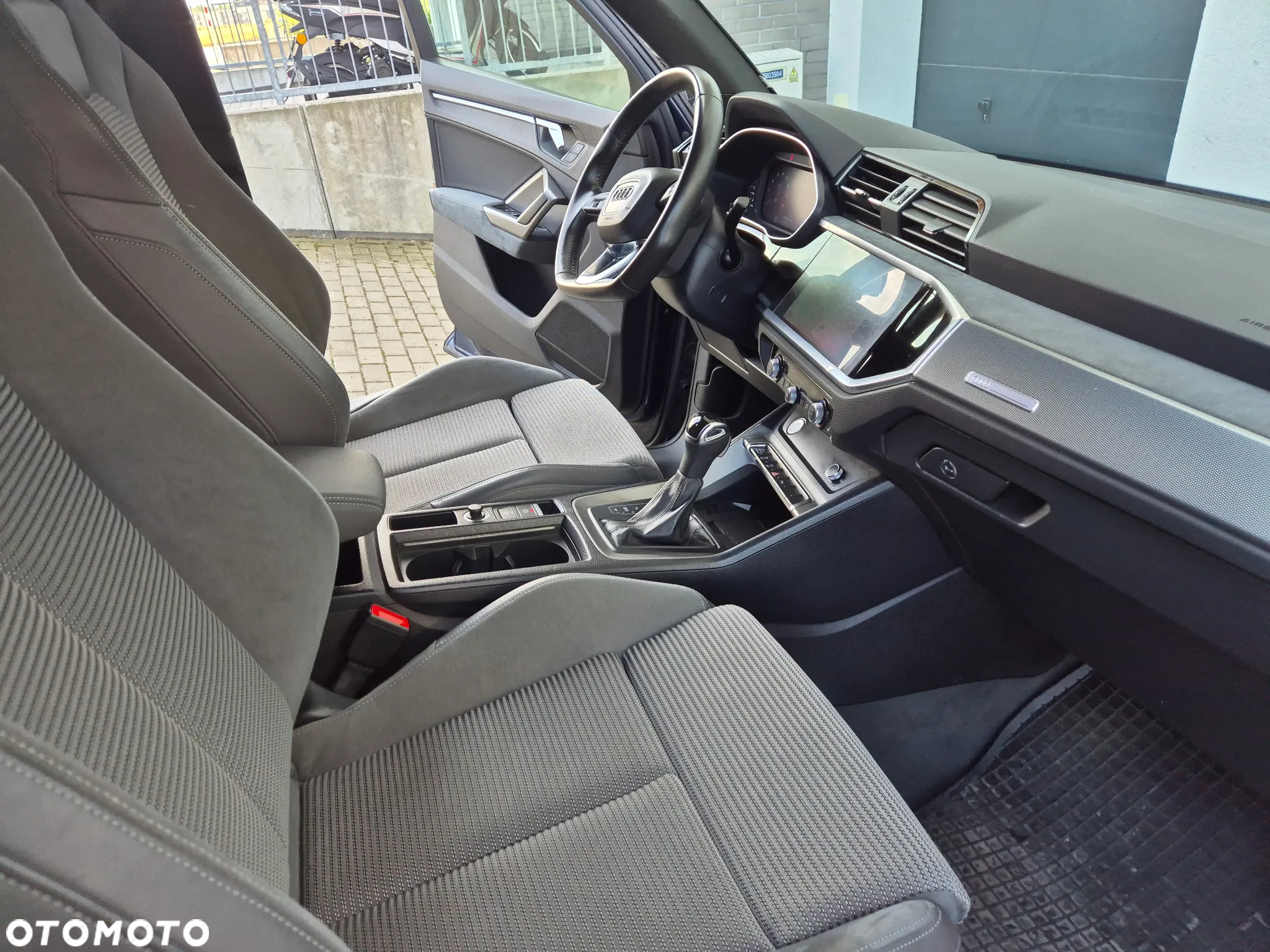 Audi Q3 35 TFSI Advanced S tronic - 13