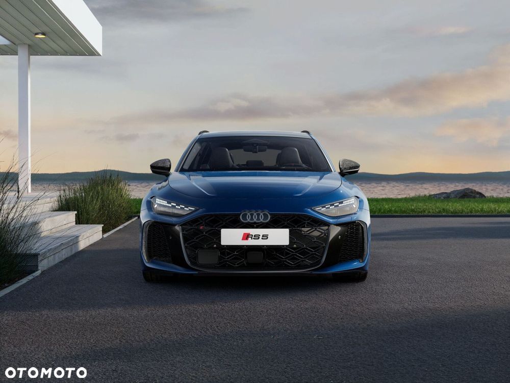Audi RS5 Avant - 3