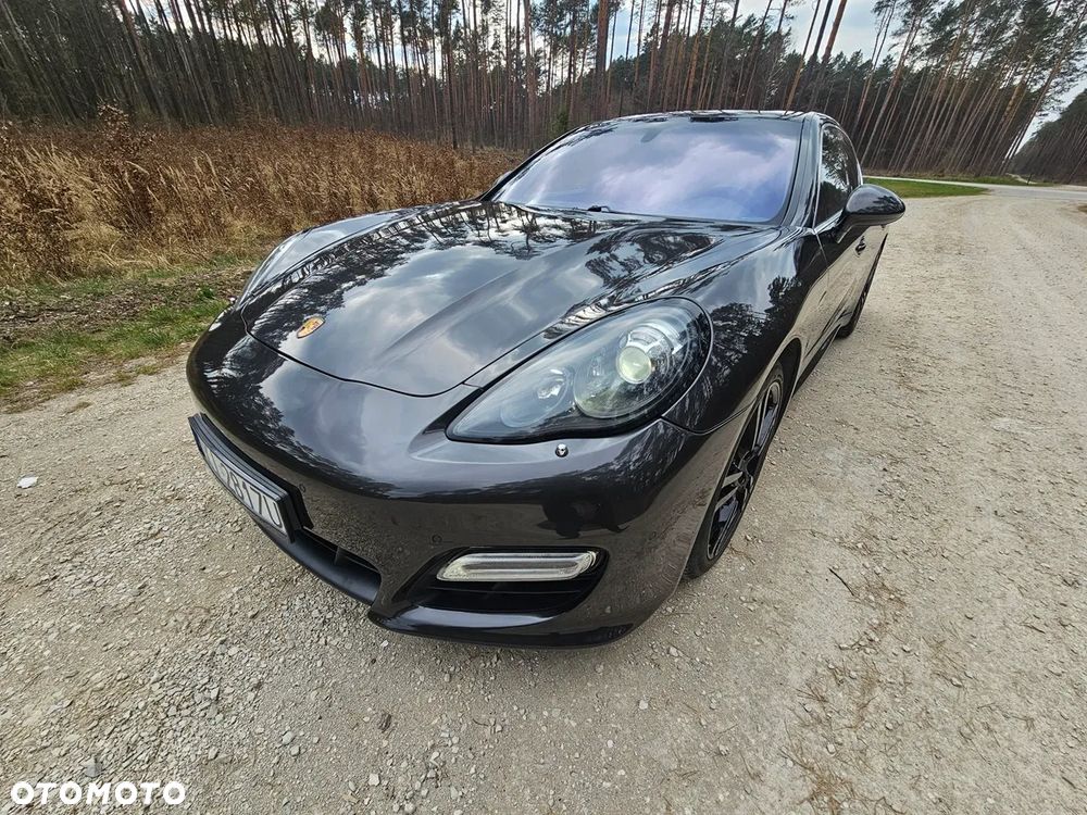 Porsche Panamera Turbo S - 30