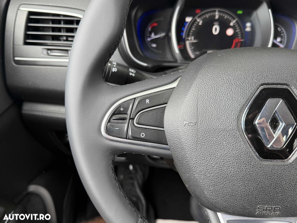 Renault Koleos ENERGY dCi 175 X-tronic 4WD INTENS - 22