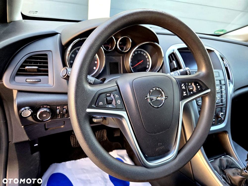 Opel Astra - 24