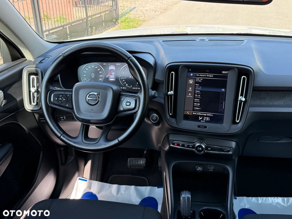 Volvo XC 40 T3 - 8