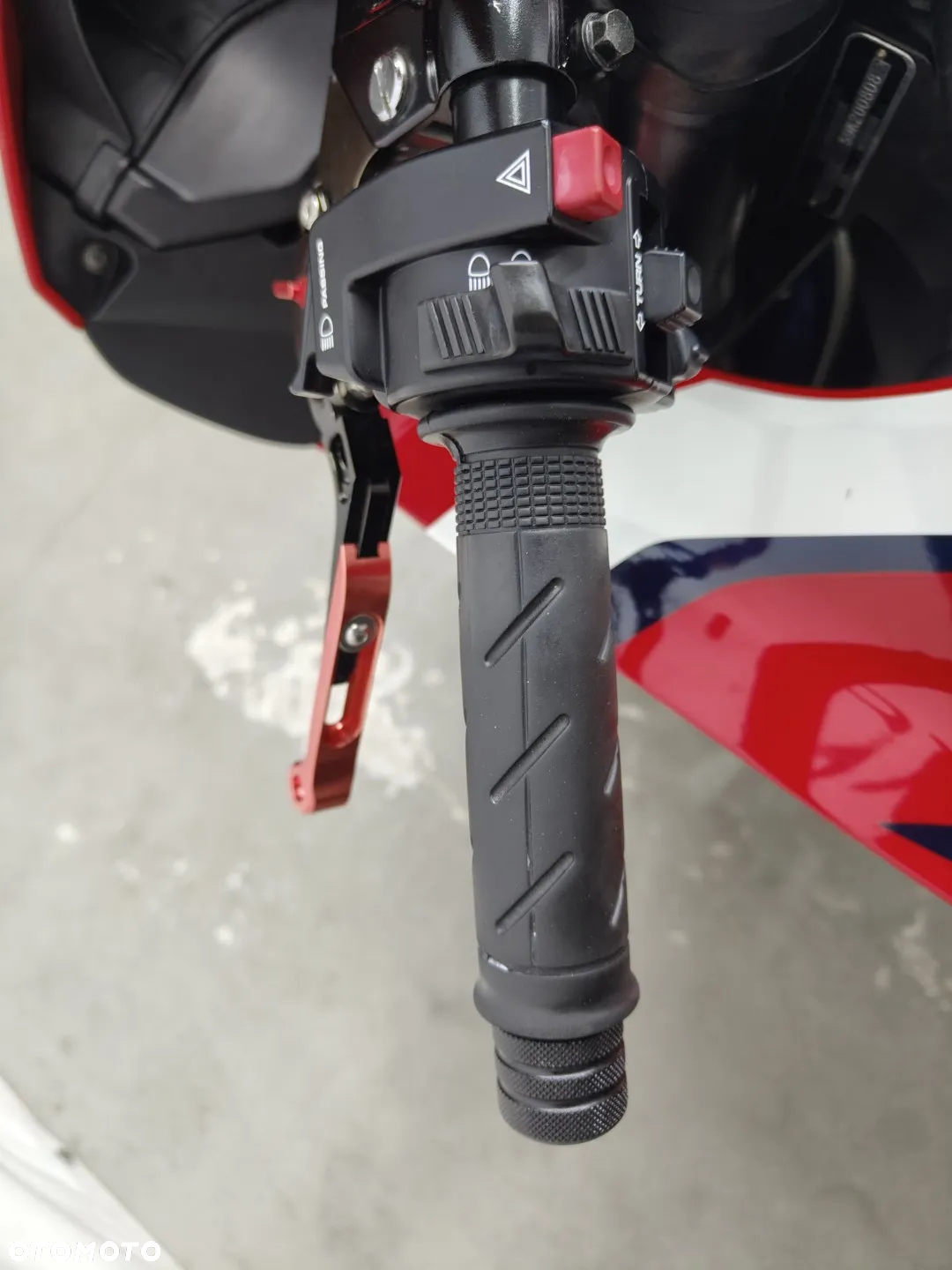 Honda CBR - 13