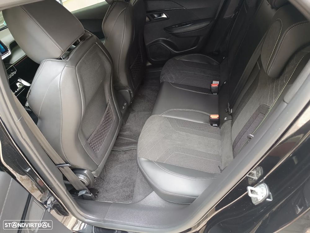 Peugeot e-2008 GT Pack - 18