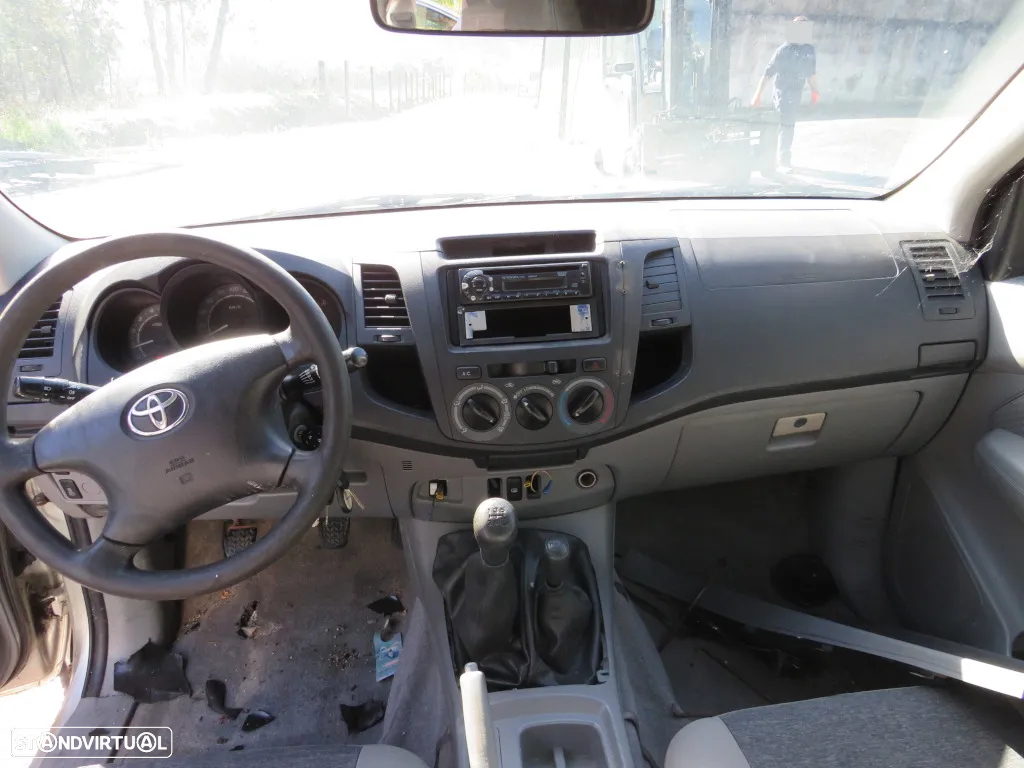 Toyota Hilux VII Pick-Up 2.5 D 4WD 4X4 (102cv) de 2007 - Peças Usadas (8915) - 5