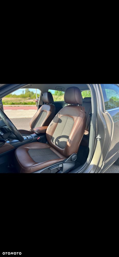 Audi A3 3-drzwiowe 1.6 TDI S tronic Attraction - 5