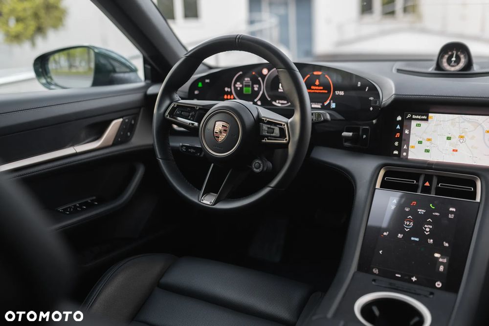 Porsche Taycan 105kWh 4S Performance Plus - 17