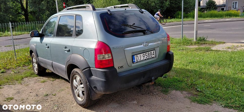 Hyundai Tucson 2.0 Comfort 2WD - 4