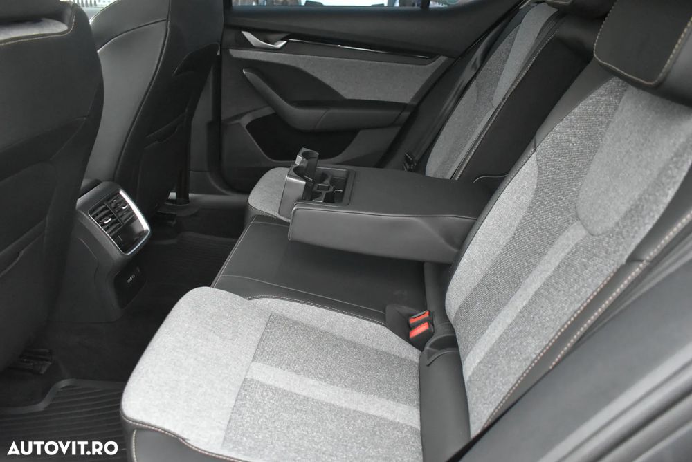 Skoda Octavia 2.0 TDI 150 CP DSG Selection - 18