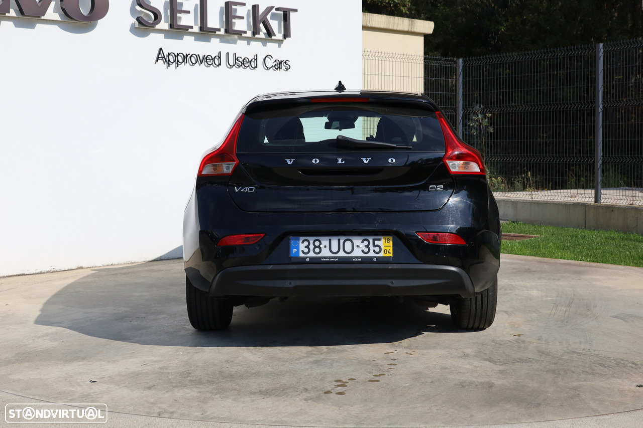Volvo V40 2.0 D2 Kinetic - 2