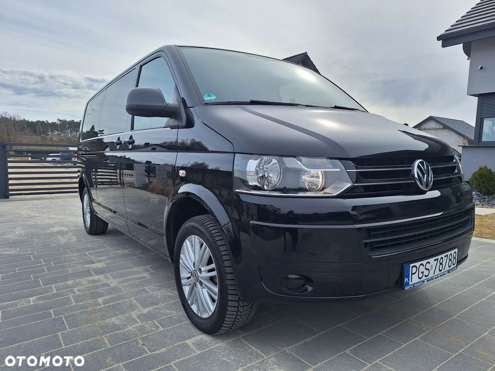 Volkswagen Caravelle - 3