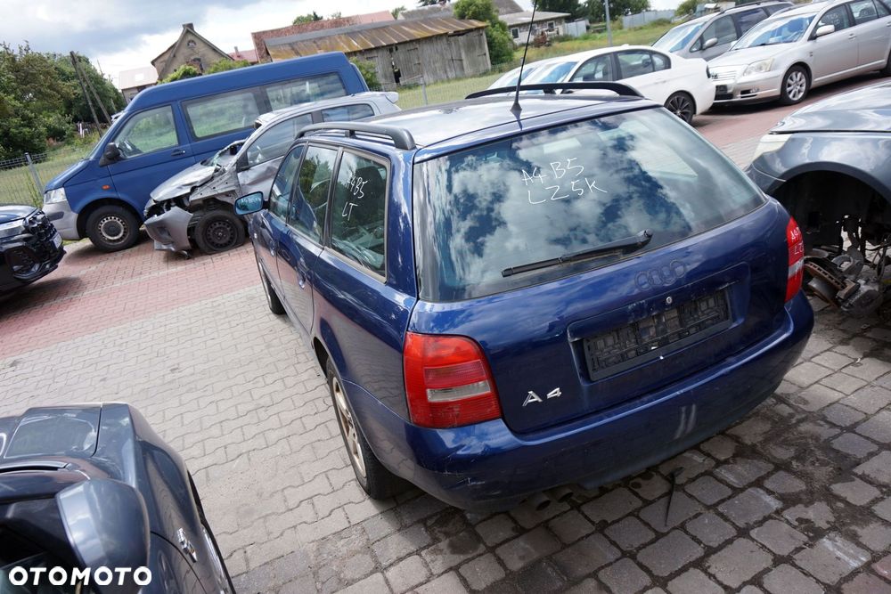 AUDI A4 B5 KOMBI 2001 LZ5K 1.8T AWT 149KM GRANATOWY na części - 3