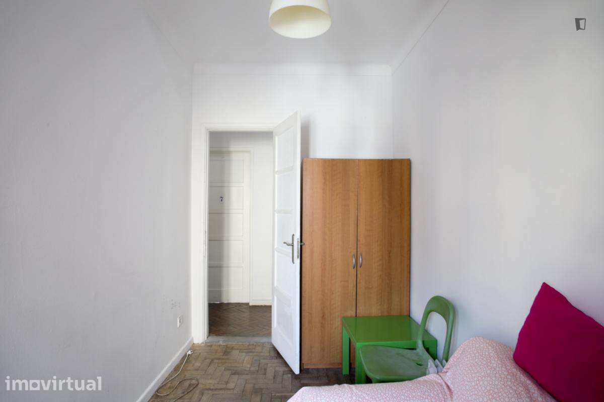 Quarto - localizado em Arroios Lisbon - Grande imagem: 5/17