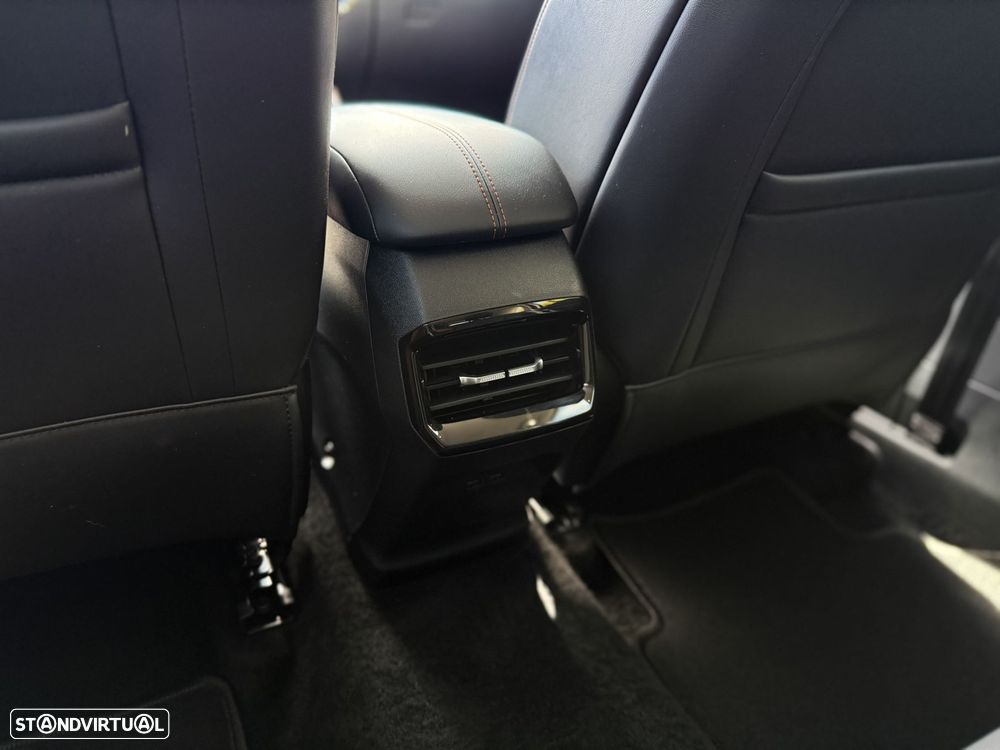 MG EHS 1.5 T-GDI Plug-in Hybrid Luxury - 44