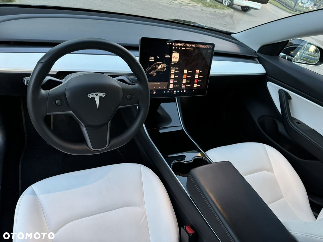 Tesla Model 3 Allradantrieb Dual Motor - 12