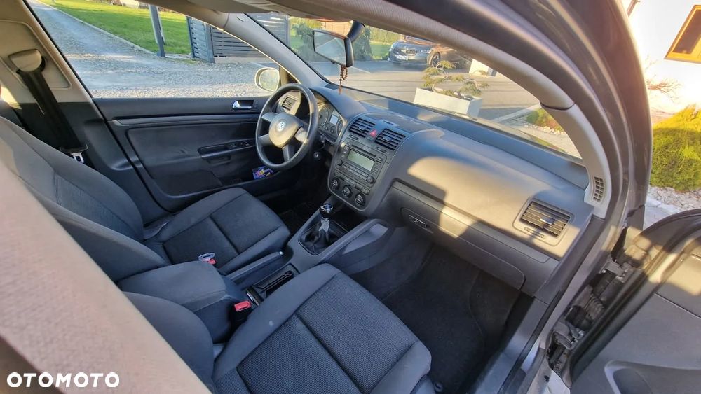 Volkswagen Golf 1.9 TDI Trendline - 4