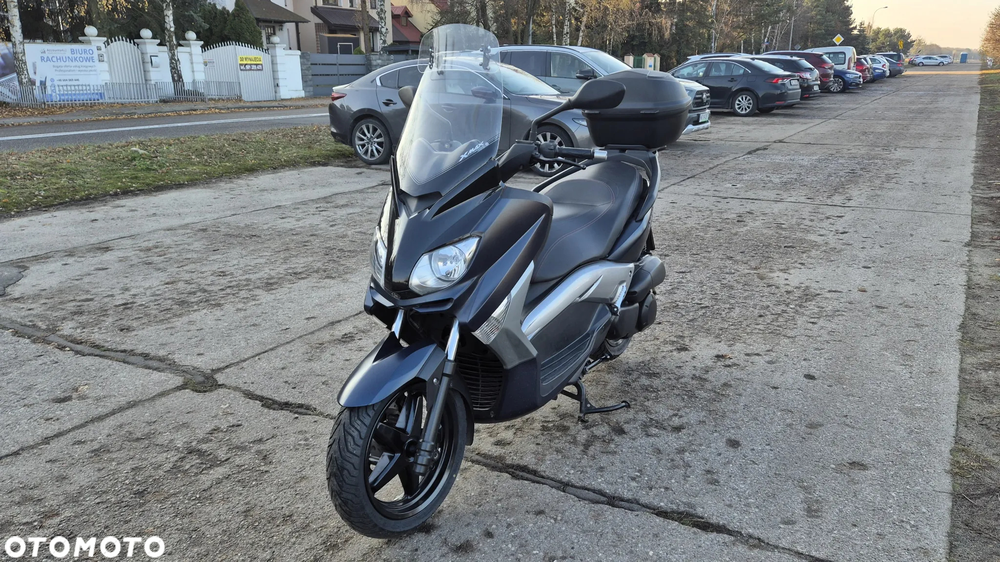 Yamaha X-max - 4