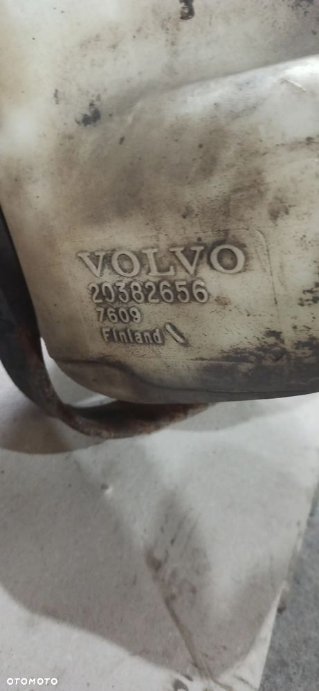 VOLVO FH 13 ZBIORNICZEK SPRYSKIWACZY 20382656 - 3