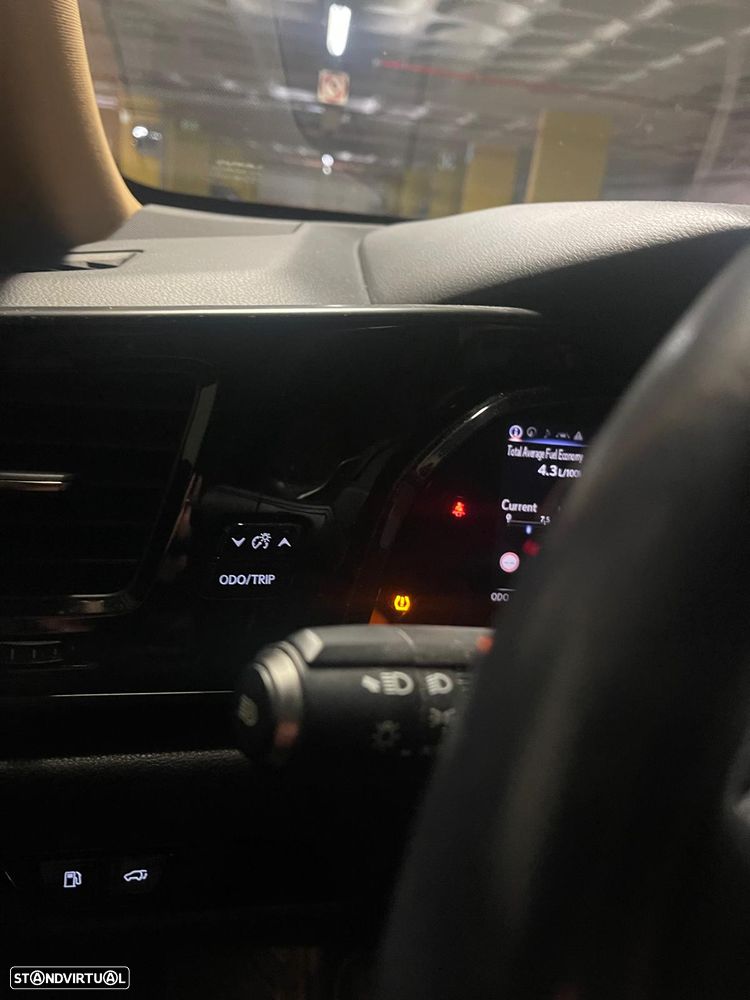 Lexus NX 450h+ Executive Plus - 28