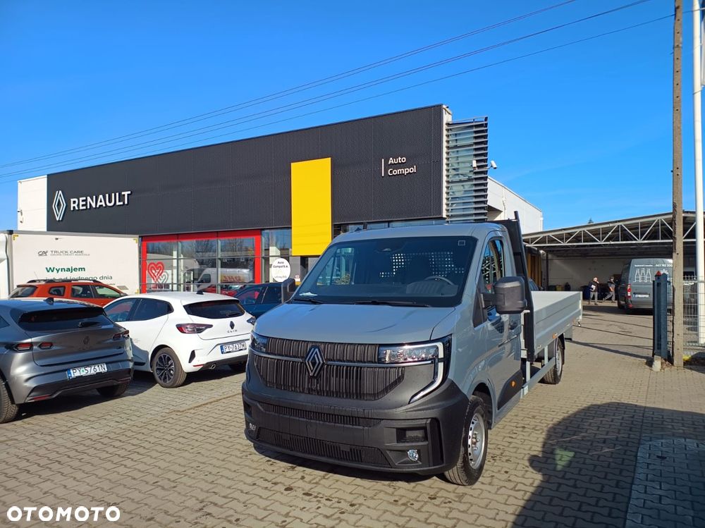 Renault Nowy Master