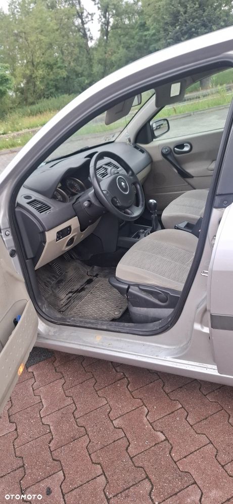 Renault Megane - 7