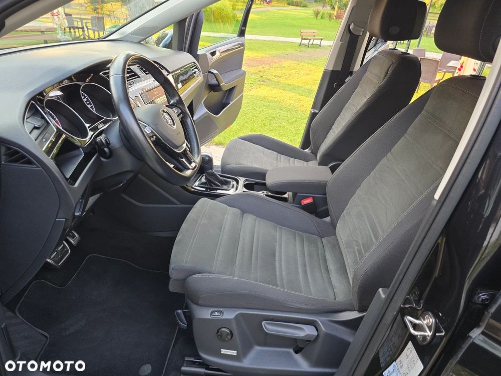 Volkswagen Touran 2.0 TDI BMT Highline DSG - 26