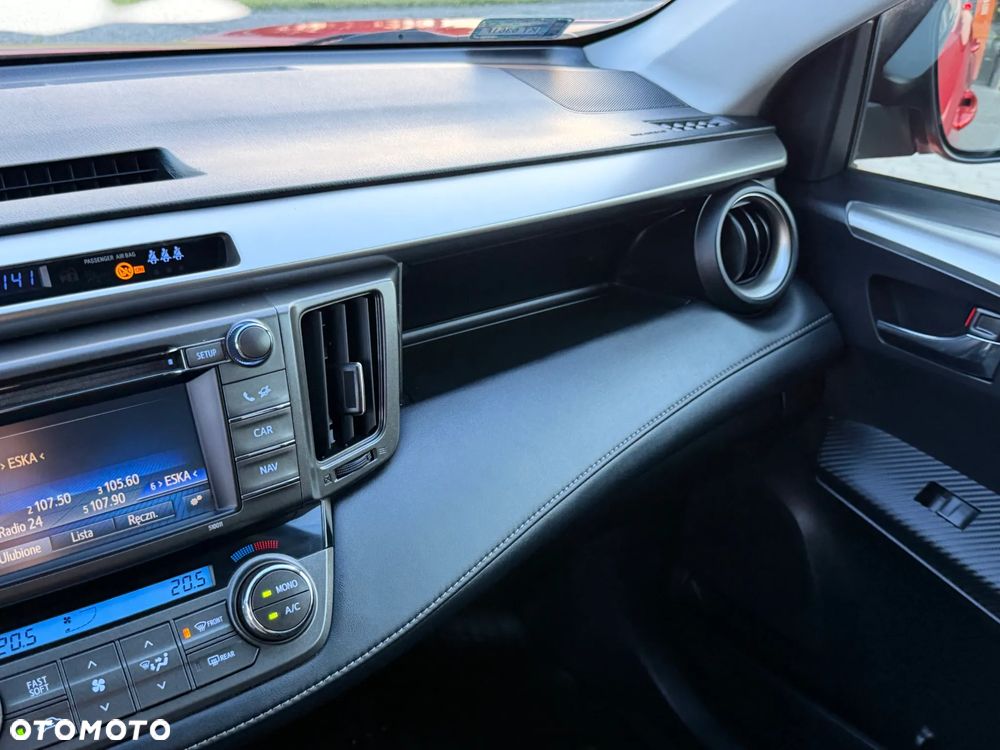 Toyota RAV4 2.0 Prestige EU6 - 29
