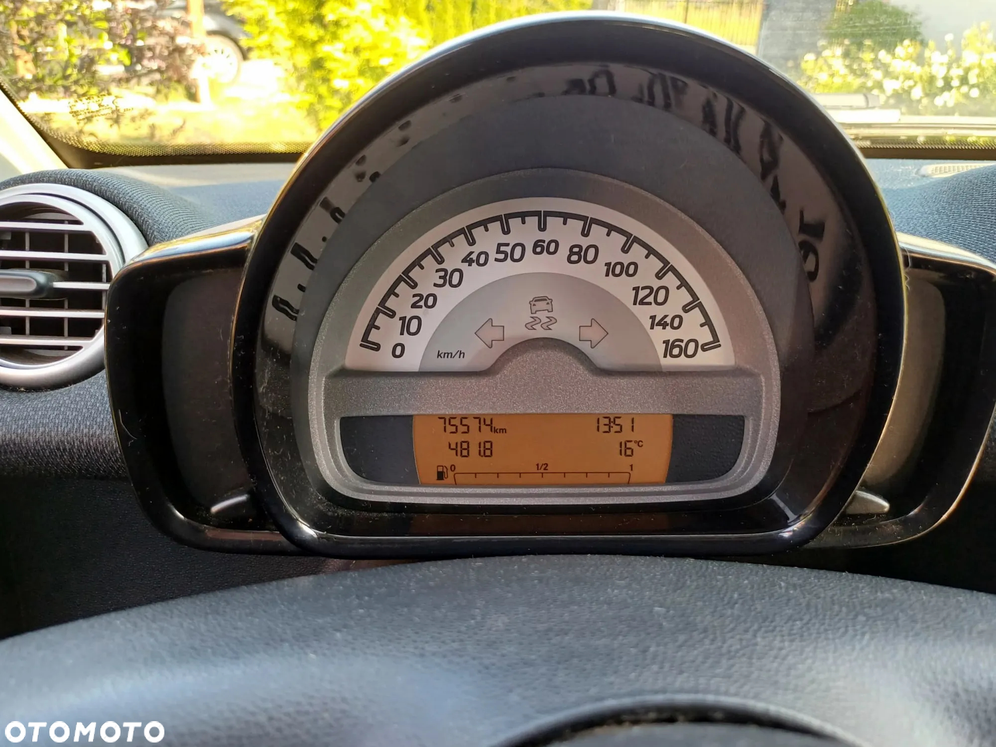 Smart Fortwo cdi coupe softouch black&white limited dpf - 11
