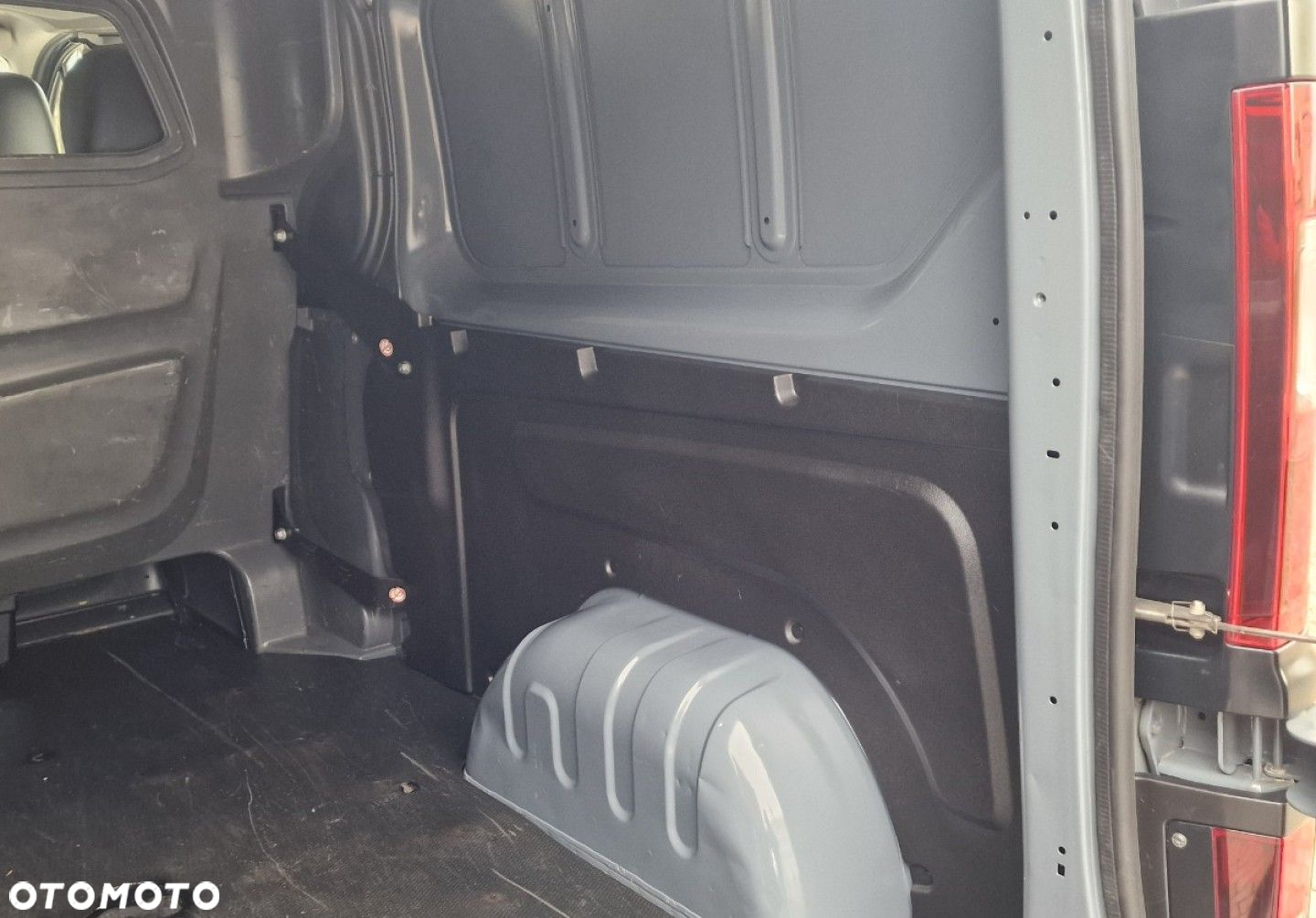 Renault Trafic - 26