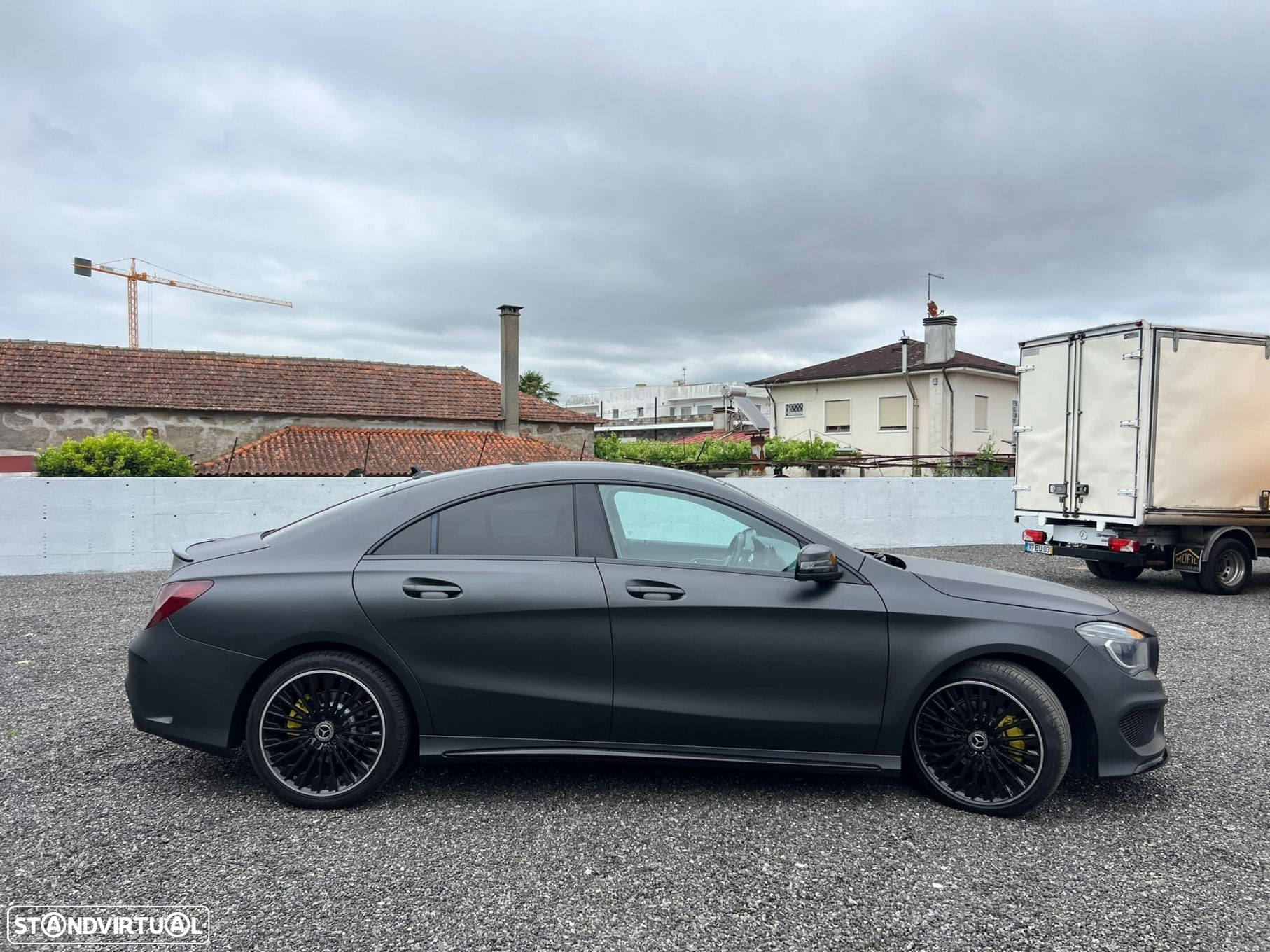 Mercedes-Benz CLA 180 d Shooting Brake AMG Line - 12